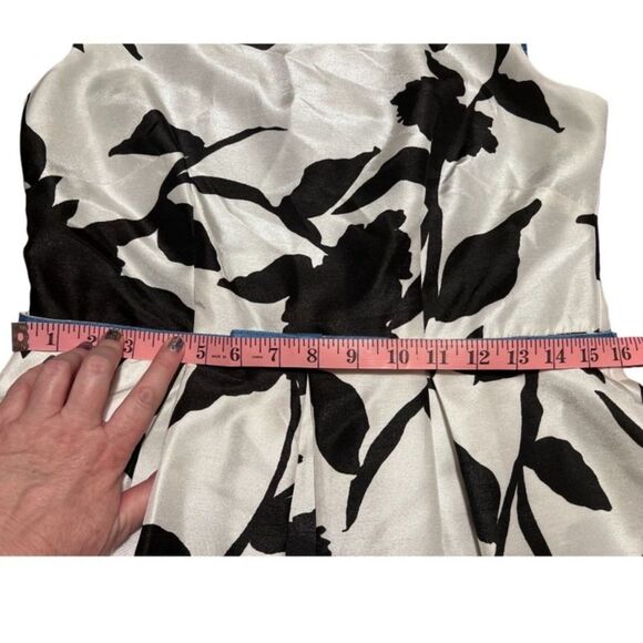 Julian Taylor New York Retro Style Fit & Flare Dress Bow Belt SZ 10 Black White - Picture 5 of 14